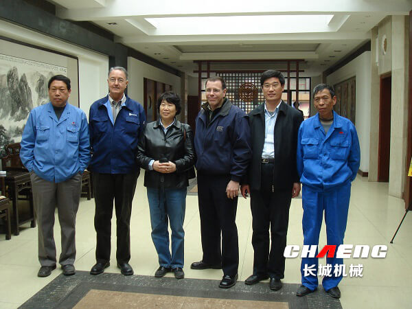 5ec79c78a6894751342ee0aead9264d4 辊子堆焊